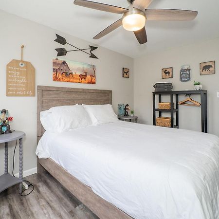 Welcoming Barn, 2 Bedroom & 1 Bath & Parking แอตแลนตา ภายนอก รูปภาพ