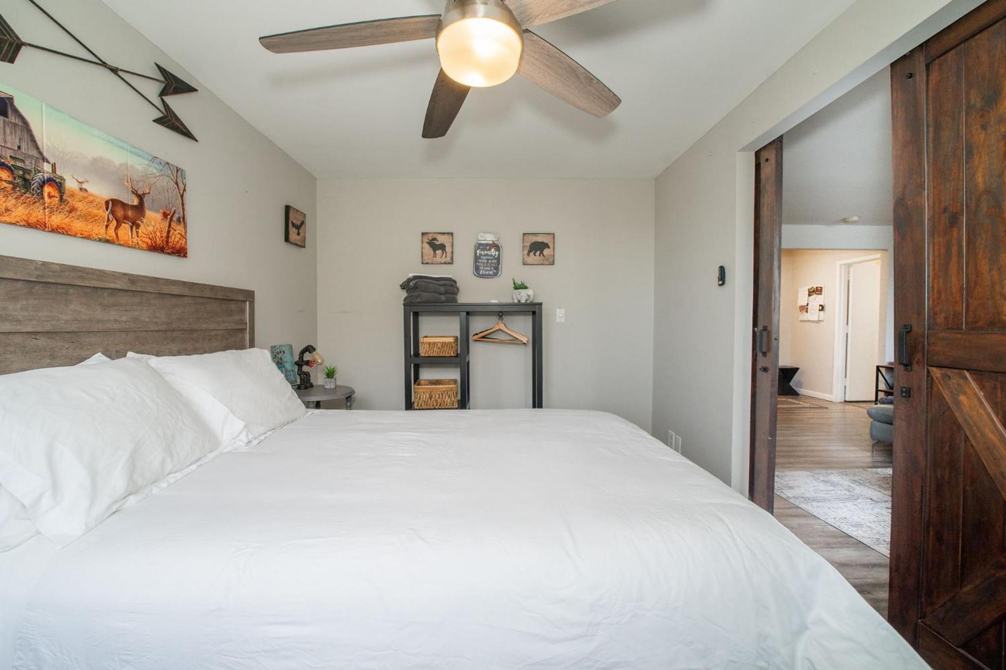 Welcoming Barn, 2 Bedroom & 1 Bath & Parking แอตแลนตา ภายนอก รูปภาพ